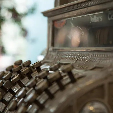 Отель Benaco ***s