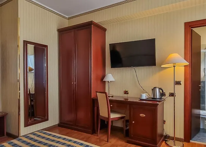 Hotel Benaco ***s Garda (Verona)