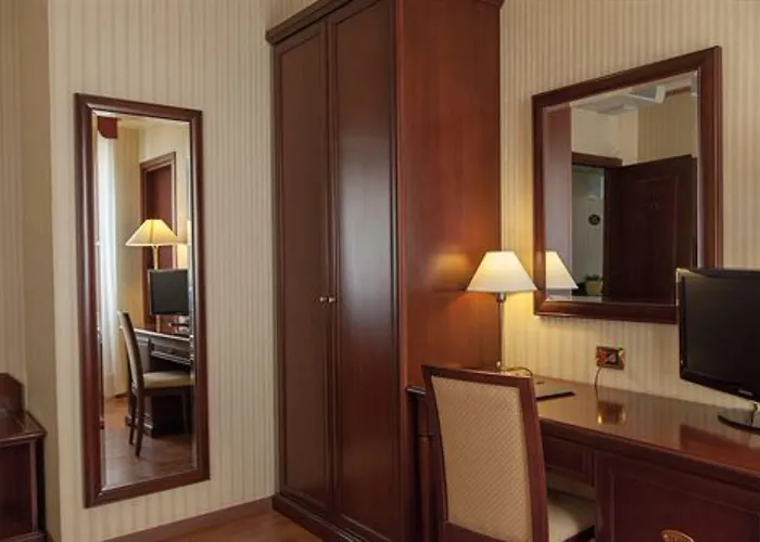 Hotel Benaco ***s 3*