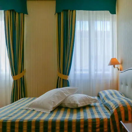 Hotel Benaco ***s 3*