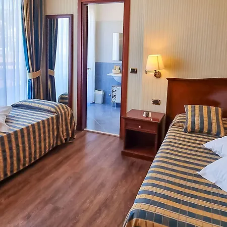 Otel Benaco ***s Garda (Verona)