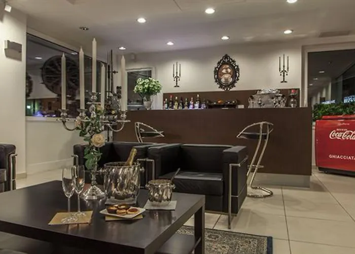 Hotell Benaco ***s