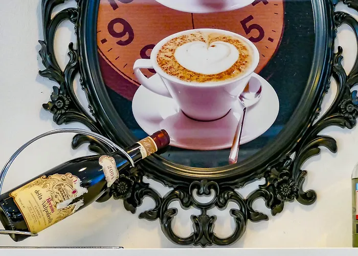 Benaco ***s מלון